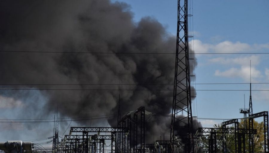 Энергетическое предприятие «Укрэнерго» под Киевом получило тяжелые повреждения в результате ракетного удара ВС РФ