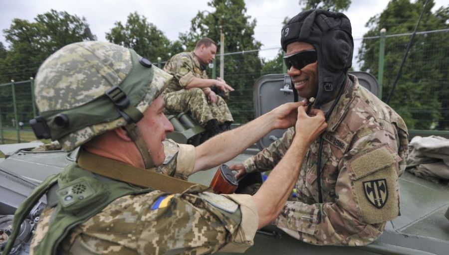 Артиллерист ВС РФ «Межа» проинформировал, чем занимаются на Украине наемники из НАТО
