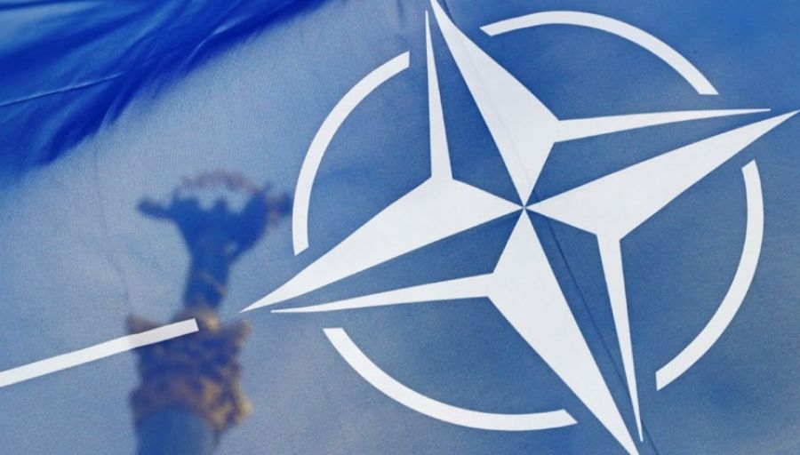 Кедми: НАТО пытается прикрыть свое бессилие