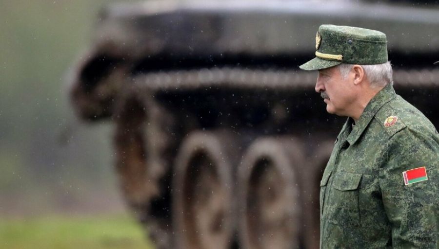 МК: Лукашенко решил напугать киевский режим белорусскими беспилотниками