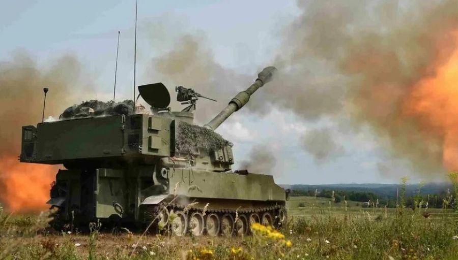Попал в засаду: опубликовано видео танкового боя на Сватовском направлении