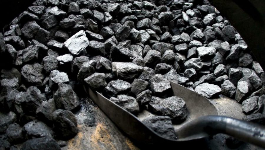 Польский фермер Кролик показал, что уголь, закупленный в Австралии назло России, не горит