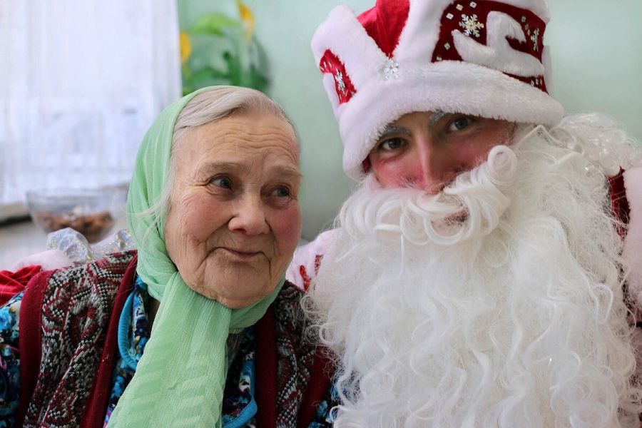 Российские пенсионеры смогут достойно встретить Новый год благодаря новым выплатам