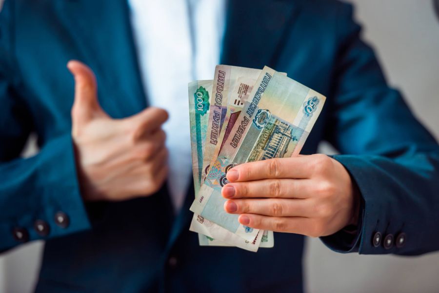 Центробанк: зарплаты в России растут