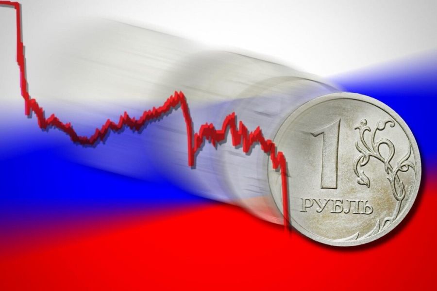 «Готовимся к девальвации»: россиян предупредили о скором ослаблении рубля