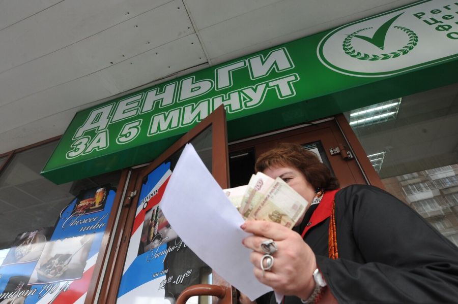 Микрофинансисты после просрочки по займам начали продавать долги коллекторам