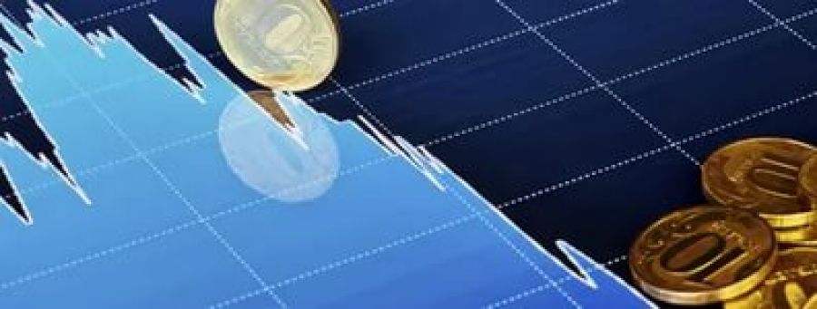 Рубль снова уступает доллару и евро на открытии торгов