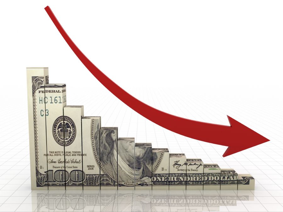 Аналитик Купцикевич спрогнозировал снижение курса доллара до 60 руб.