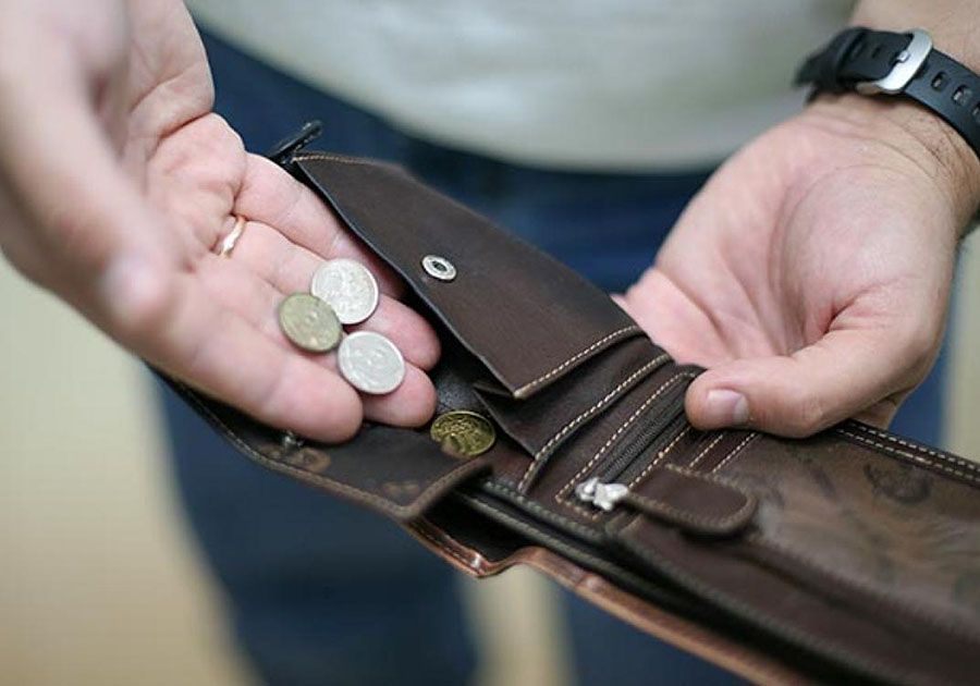 Зря работали: 387 жителей Усинска остались без своевременно выплаченной зарплаты