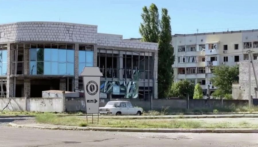 Глава Новой Каховки Валерий Леонтьев сообщил о 3 ракетных ударах со стороны ВСУ за утро