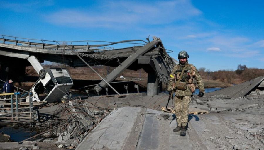 РВ: ВСУ не могут захватить Красный Лиман, из-за чего обстреливают мирных жителей