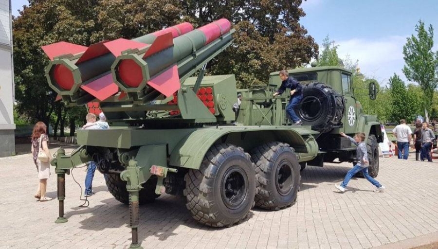 ВС РФ показали работу донецкой РСЗО «Чебурашка» по ликвидации боевиков в лесном массиве