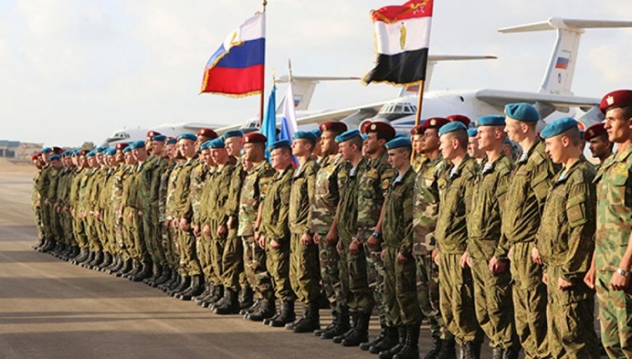 РВ: десантников ВС РФ срочно перебрасывают в Камышли на северо-восток Сирии