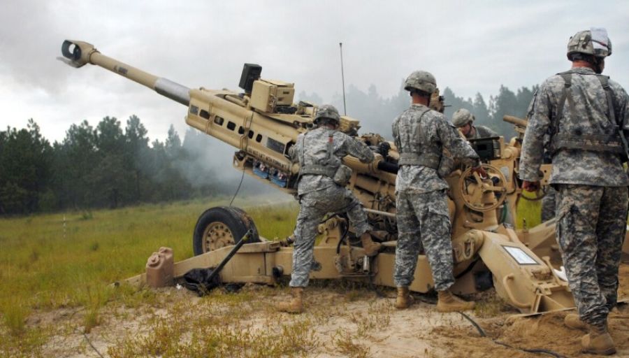 Появились видеокадры с работой гаубицы М777 управляемыми снарядами Excalibur на Украине