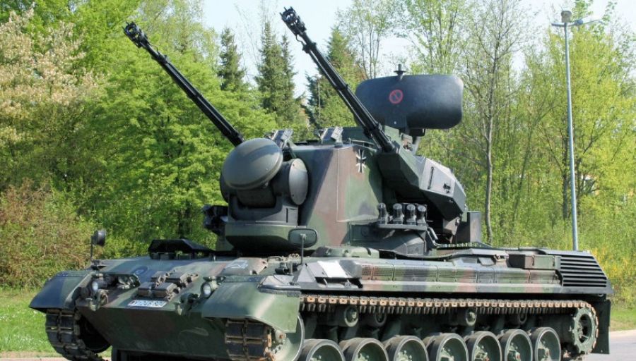 Границу Украины пересекла колонна из 7 немецких комплексов ЗСУ Gepard