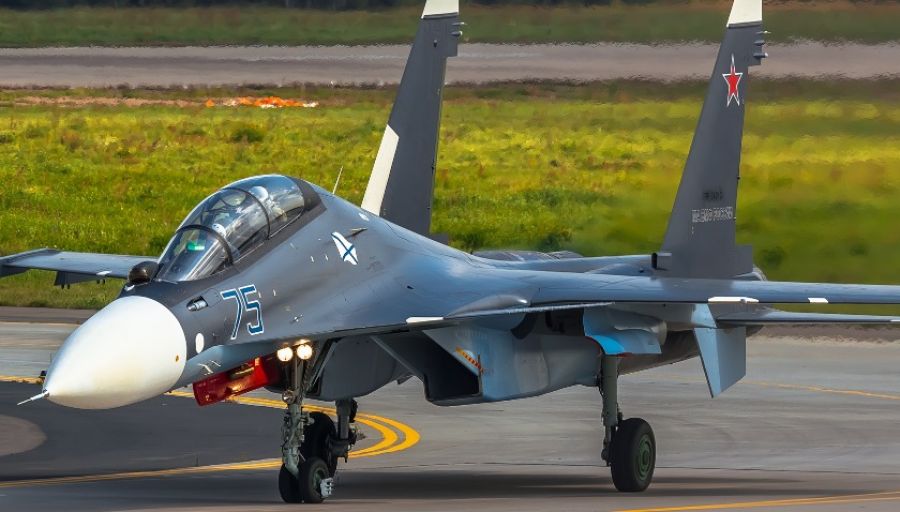 В Киеве заявили о переброске многоцелевых истребителей Су-30СМ ВКС России в Белоруссию