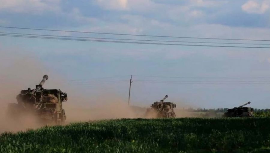 РВ: Украинская БМП переехала двоих военнослужащих ВСУ в ходе «контрнаступления»