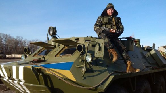 Украинские военные убили товарища, бросив его под колеса БТР