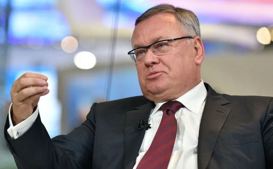 Глава ВТБ выступил против льгот для платежных систем при оплате покупок на Wildberries