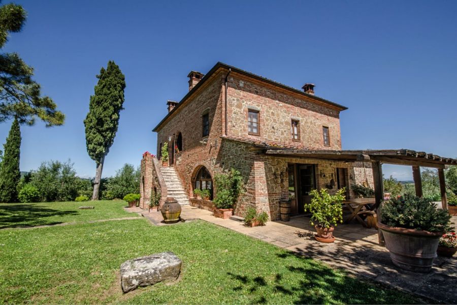 Россияне стали на 30% чаще покупать зарубежную недвижимость