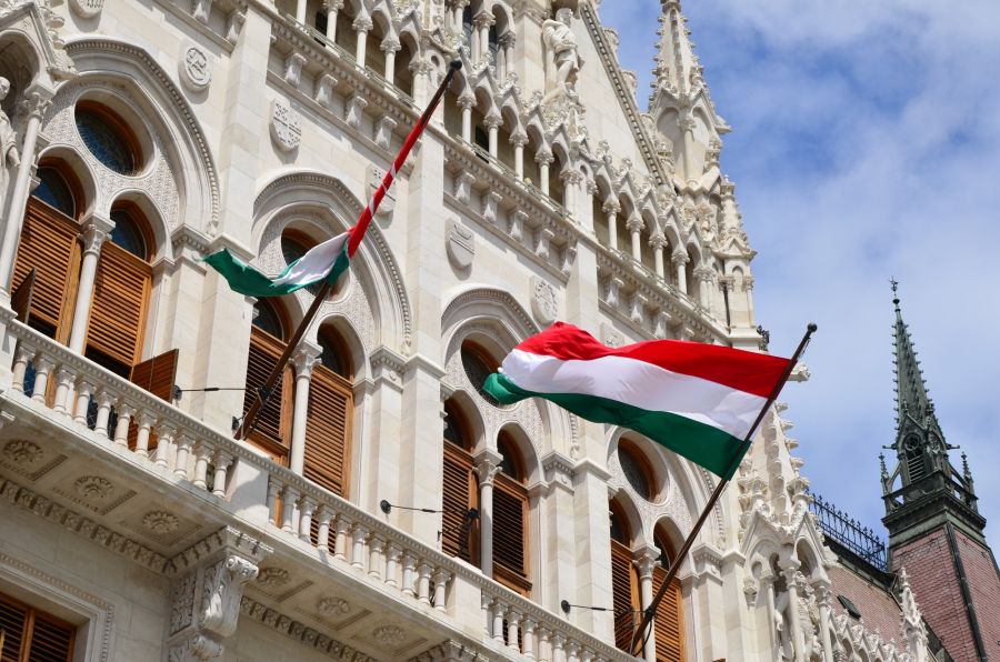 Венгрия ответила на украинские обвинения после заключения контракта с «Газпромом"