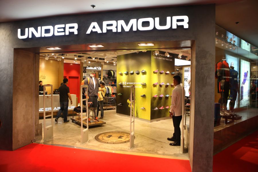 "Under Armour", четвертый в мире продавец спортивной обуви, откроет магазины в России